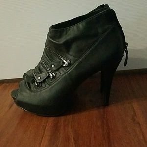 Black stilleto booties